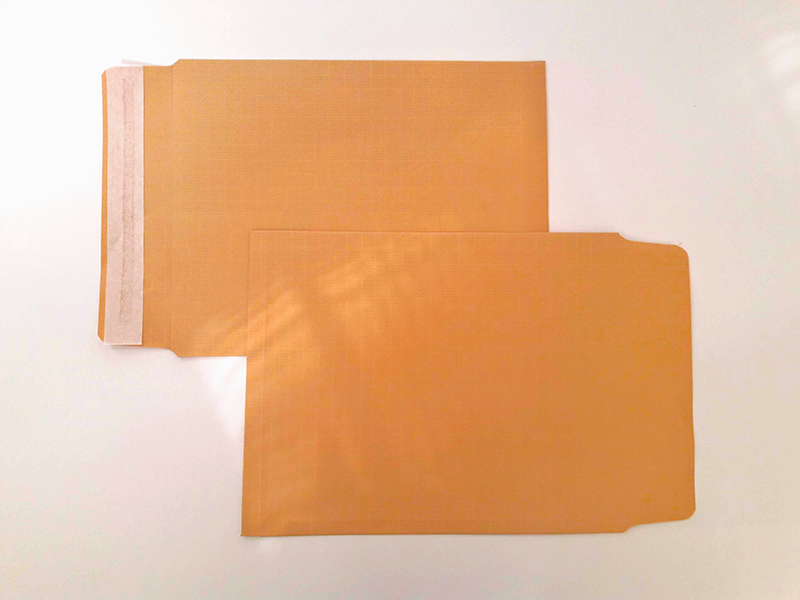 Pochettes C4-229X324 Kraft Armé brun 130g