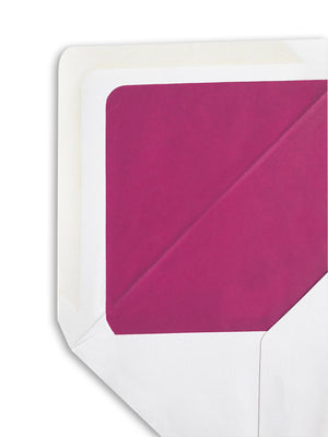 Enveloppe patte pointue vergé blanc 120x180 doublée Soie Fuschia