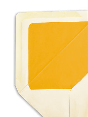 Enveloppe patte pointue velin ivoire 114x162 doublée Soie Mangue